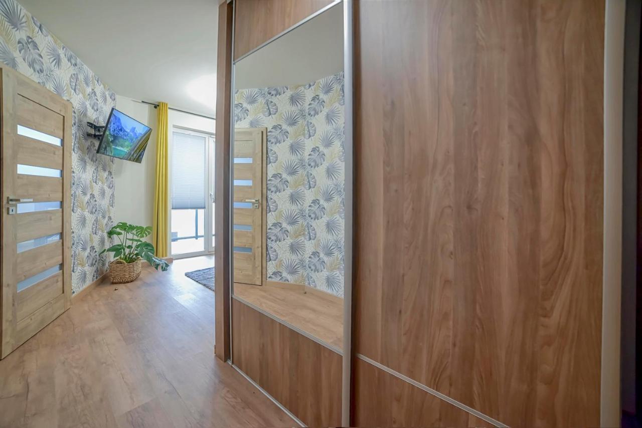 Apartament Na Zlotej Podkowie Apartment Glogow  Bagian luar foto