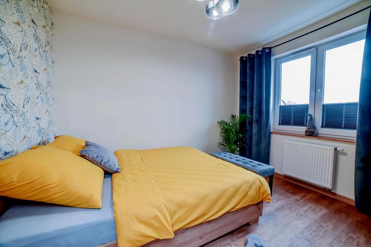 Apartament Na Zlotej Podkowie Apartment Glogow  Bagian luar foto